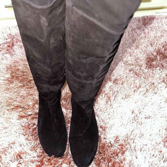 Rag and Bone thigh high black suede side zip over 2” block heel EUC 37.5… - Picture 11 of 16